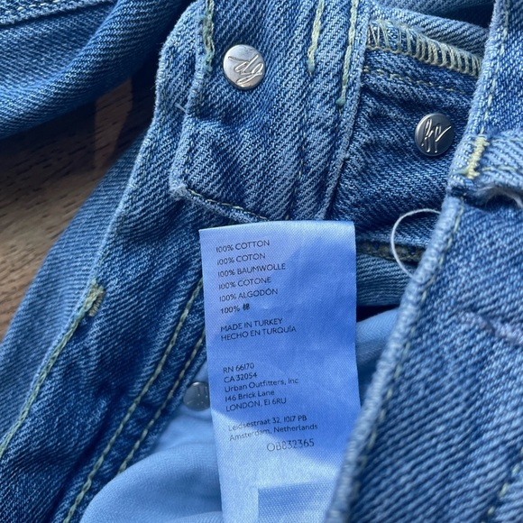 Free People Raw Hem Button Fly Jeans | Size 26 | Vintage Straight Leg - Picture 4 of 8